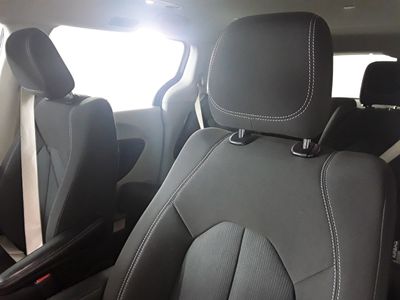 2022 Chrysler Voyager - Photo 9