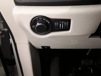 2022 Chrysler Voyager - Photo 23