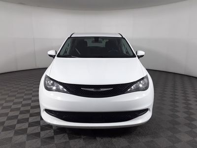 2022 Chrysler Voyager - Photo 8