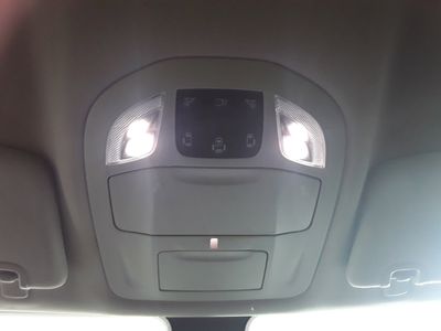 2022 Chrysler Voyager - Photo 25