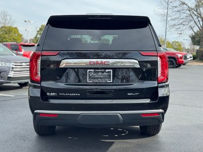 2023 GMC Yukon SLT - Photo 11