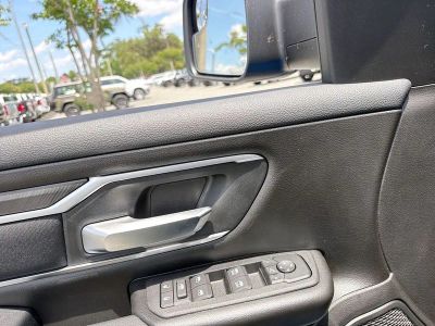 2026 Ram 1500 — photo 11 view