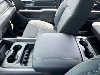 2026 Ram 1500 — photo 18 view