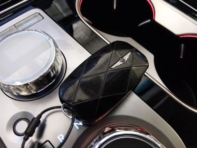 2025 Genesis GV80 - Photo 15