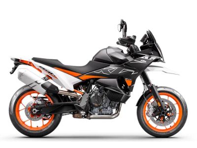 2024 KTM 890 SMT — front three-quarter view
