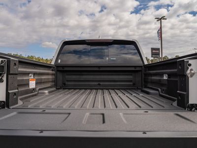 2025 Honda Ridgeline - Photo 14