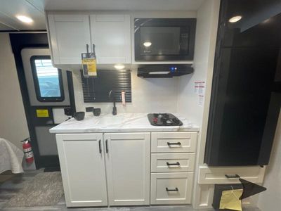 2026 Jayco Jay Flight SLX - Photo 10