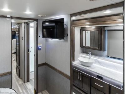 2022 Holiday Rambler Nautica - Photo 30