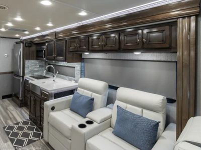 2022 Holiday Rambler Nautica - Photo 10