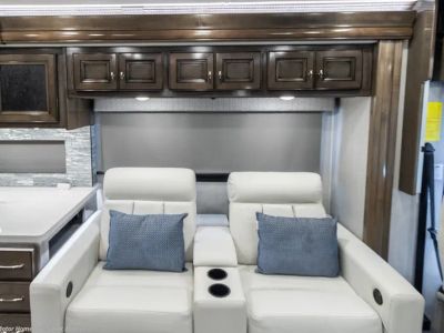 2022 Holiday Rambler Nautica - Photo 11