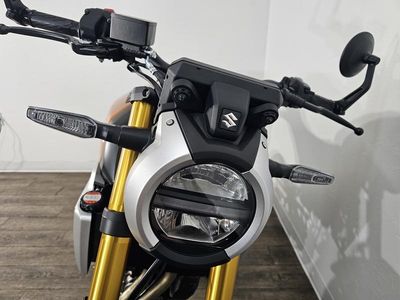 2026 Suzuki GSX-8T - Photo 11