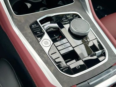 2027 BMW X6 — photo 12 view