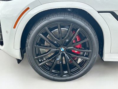 2027 BMW X6 — photo 23 view