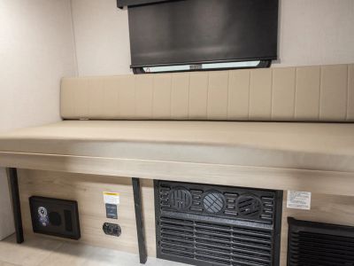 2025 Forest River Rockwood Geo Pro — photo 22 view