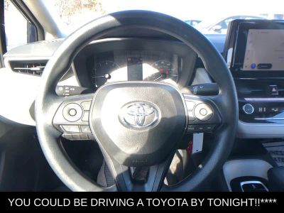 2025 Toyota Corolla LE - Photo 18