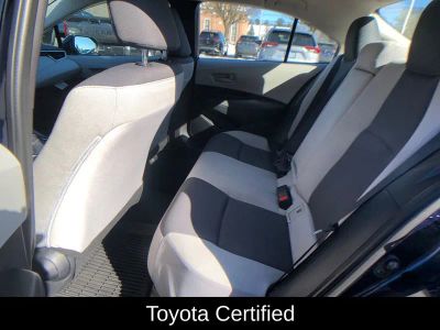 2025 Toyota Corolla LE - Photo 13