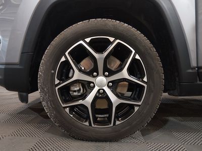 2024 Jeep Compass - Photo 10