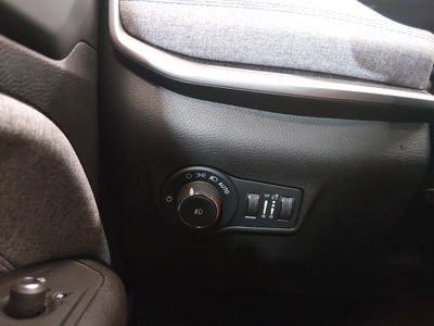2024 Jeep Compass - Photo 13