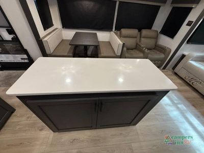 2026 Forest River RV Rockwood Ultra Lite — photo 38 view
