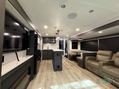 2026 Forest River RV Rockwood Ultra Lite — photo 14 view