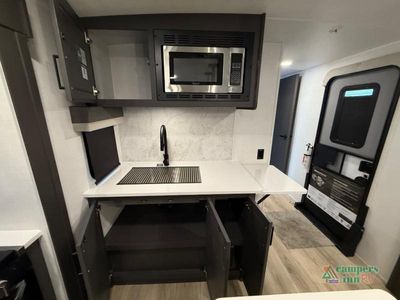 2026 Forest River RV Rockwood Ultra Lite — photo 35 view