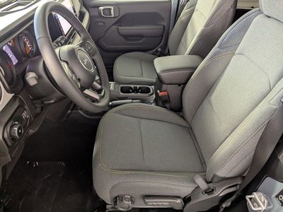 2026 Jeep Wrangler — photo 10 view