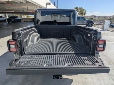 2026 Jeep Gladiator — detail view