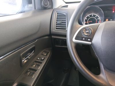 2024 Mitsubishi Outlander Sport - Photo 16