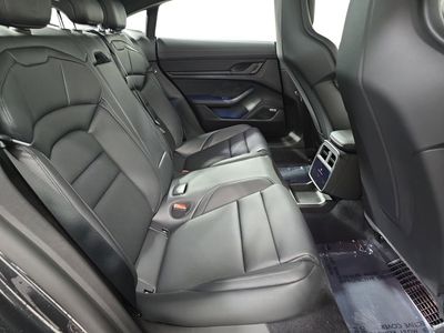 2026 Porsche Taycan - Photo 26