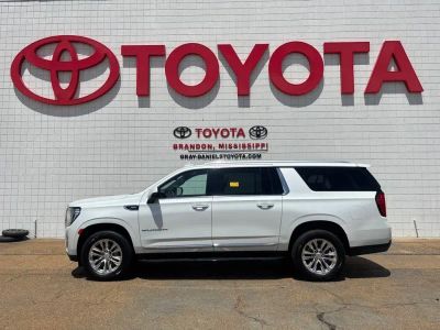 2022 GMC Yukon XL - Photo 4