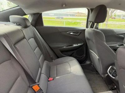 2016 Chevrolet Malibu - Photo 31
