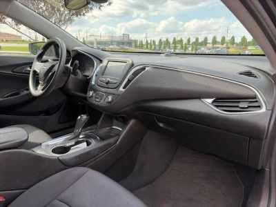 2016 Chevrolet Malibu - Photo 26