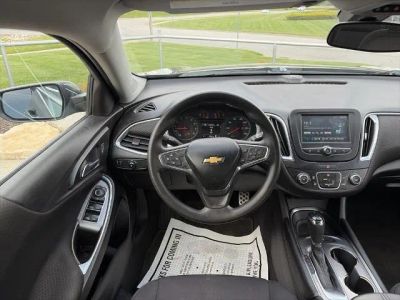 2016 Chevrolet Malibu - Photo 38