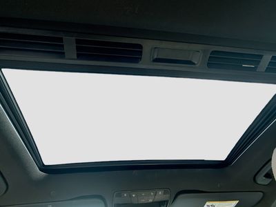 2019 Mercedes-Benz C-Class - Photo 15