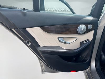 2019 Mercedes-Benz C-Class - Photo 25