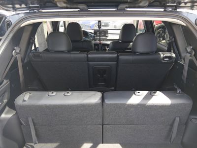 2024 Mitsubishi Outlander — photo 17 view