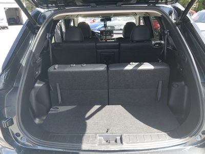2024 Mitsubishi Outlander — photo 11 view