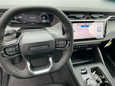 2026 Jeep Cherokee — photo 15 view