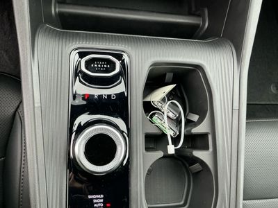 2026 Jeep Cherokee — photo 13 view