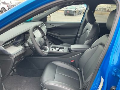 2026 Jeep Cherokee — photo 10 view