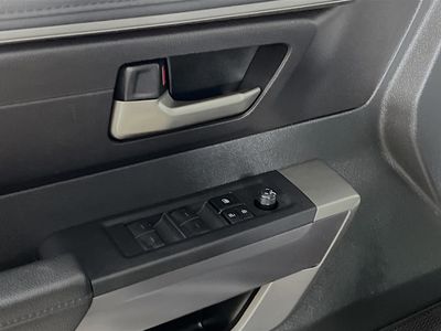 2025 Toyota Tundra 2WD - Photo 14