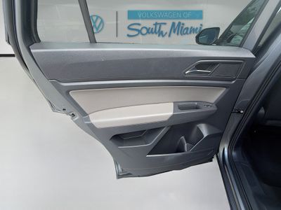 2021 Volkswagen Atlas Cross Sport - Photo 25