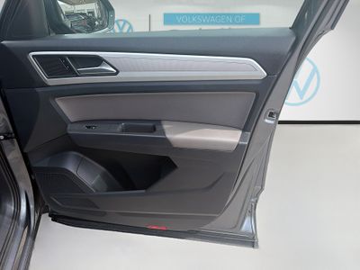 2021 Volkswagen Atlas Cross Sport - Photo 33