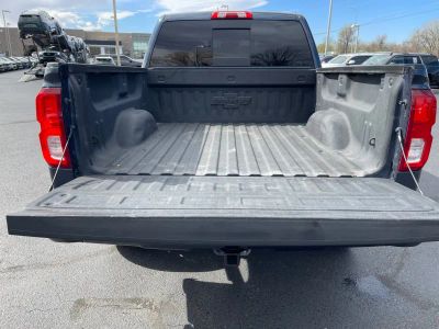 2018 Chevrolet Silverado 1500 — photo 17 view