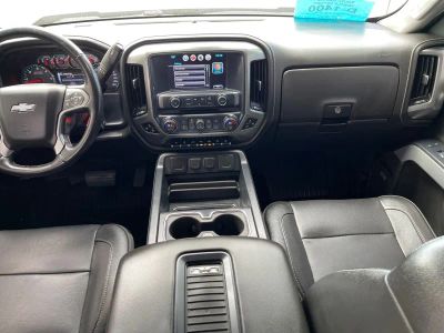 2018 Chevrolet Silverado 1500 — photo 13 view