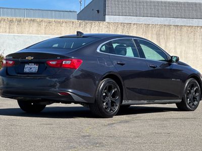 2023 Chevrolet Malibu - Photo 2