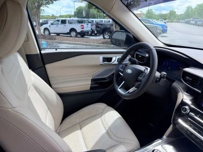 2022 Ford Explorer - Photo 17