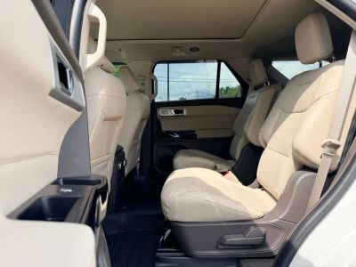 2022 Ford Explorer - Photo 18