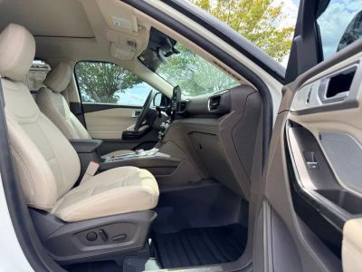 2022 Ford Explorer - Photo 15