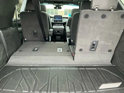 2023 Chevrolet Tahoe - Photo 10